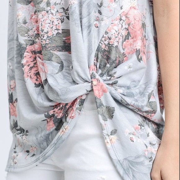 Floral Knot Top - Picture 3 of 5